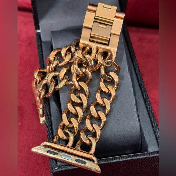 👑✅PRICE FIRM✅ Apple Watch 42mm Chunky Rose Gold Chain Bracelet. NWOT - Picture 3 of 15
